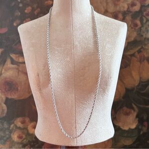 ⭐️ Silver Tone Rope Chain Necklace